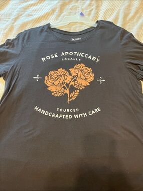 Schitts Rose Apothecary Black Short Sleeve Graphic Tee